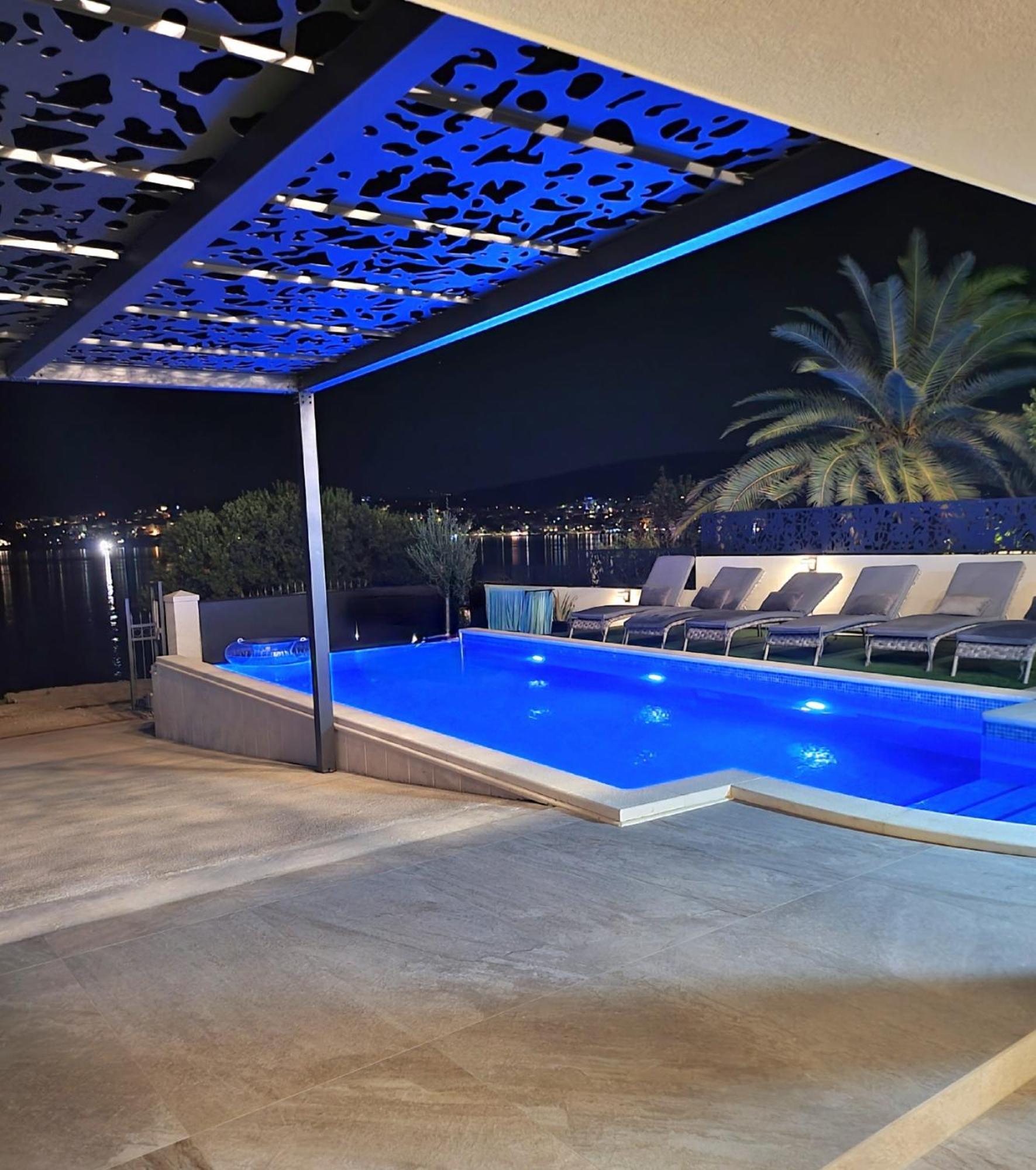 Villa Palace Al Nera Трогир Экстерьер фото